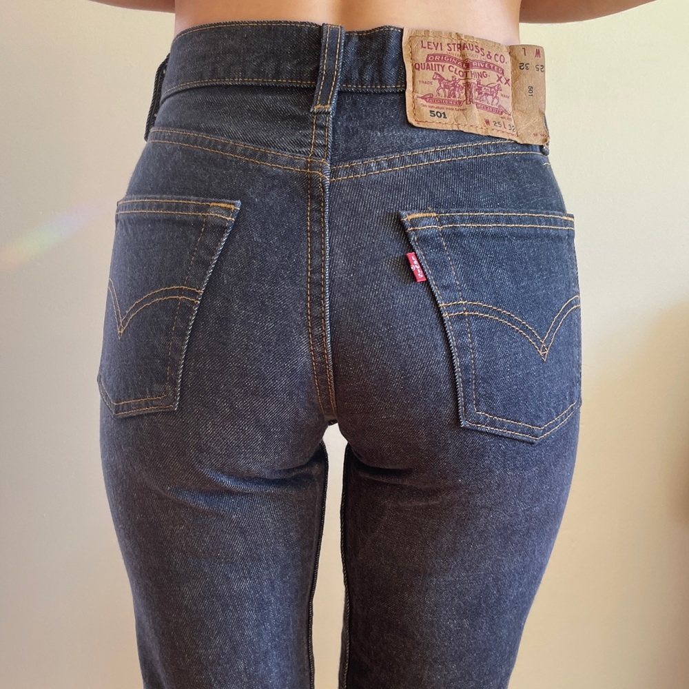 Vintage Levis 501 Red Tab Dark Blue Straight Leg Denim Jeans 23 x 32